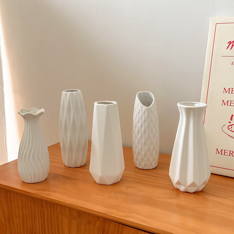 Tulip Vase – Modern Ceramic White Vase for Living Room Decor | All Homes